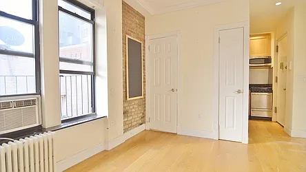 Rented by Park Property Advisors