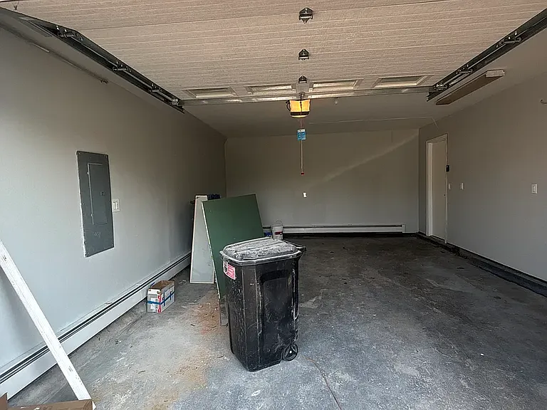 Southside Ave — Photo 35