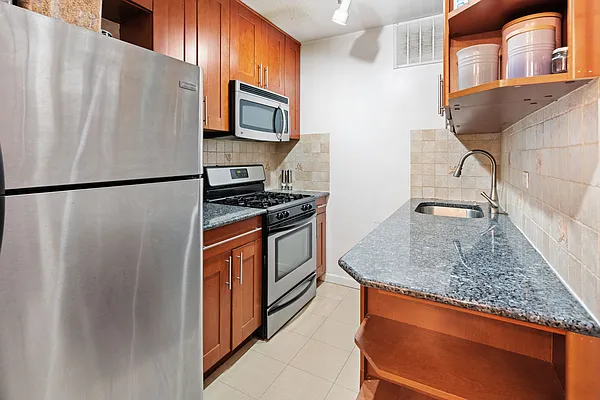 Sold by Keller Williams Realty Gold Coast | media 3