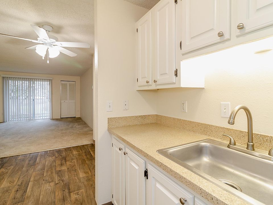 Mountain View Apartments 1840 Molalla Ave Oregon City OR Zillow