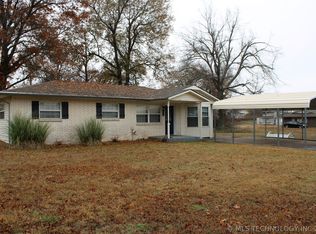 511 Warren Rd, Henryetta, OK 74437