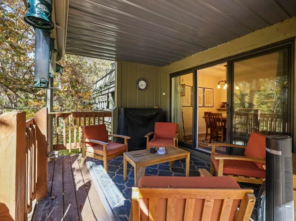 9018 S Pointe Ridge Ln #10, Bloomington, IN 47401