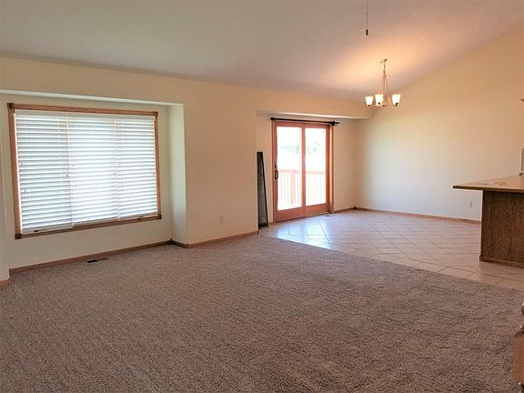 4th image of 1707 W 12th Street Pl