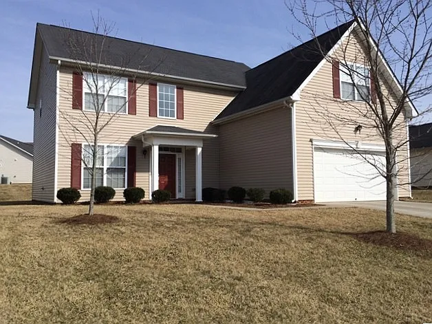 111 Eagle Point Ct
