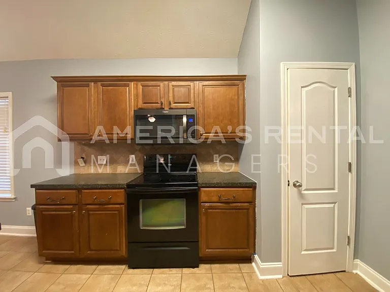 6253 Sycamore Dr — Photo 6