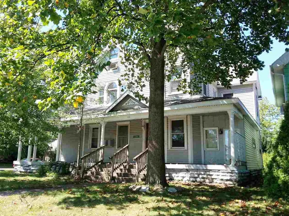 724 W 3rd St, Marion, IN 46952