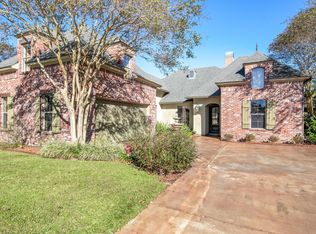 318 Breemen Cir, Lafayette, LA 70508