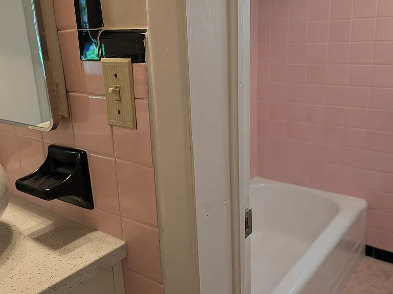 2516 W Kathleen St — Photo 13