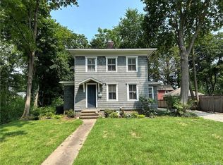 37 High St, Guilford, CT 06437