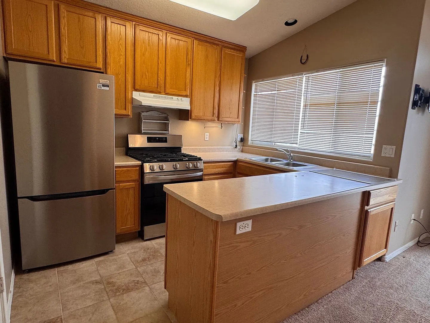 Beautiful 2 bedroom 2 bath home — Photo 2