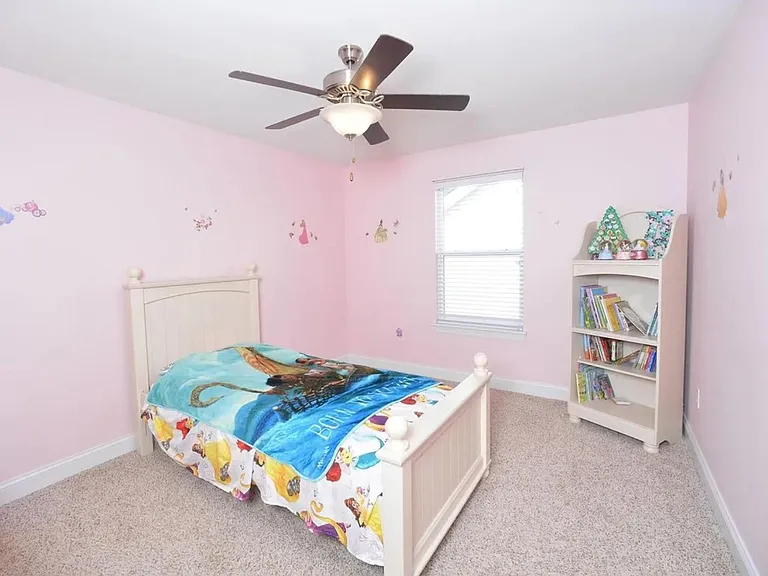 1425 Red Oak Plantation Dr — Photo 12