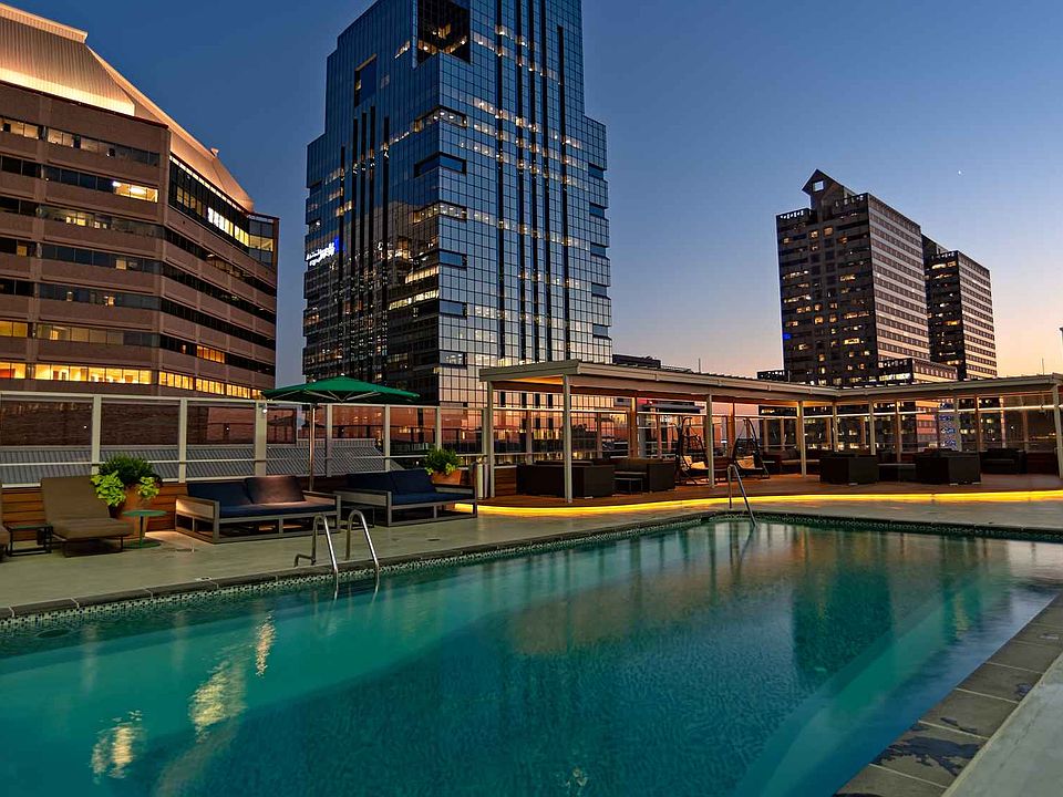Lounge by the pool overlooking Center City, Philadelphia