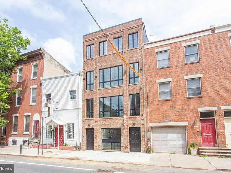 1619 Bainbridge St #1 — Photo 3