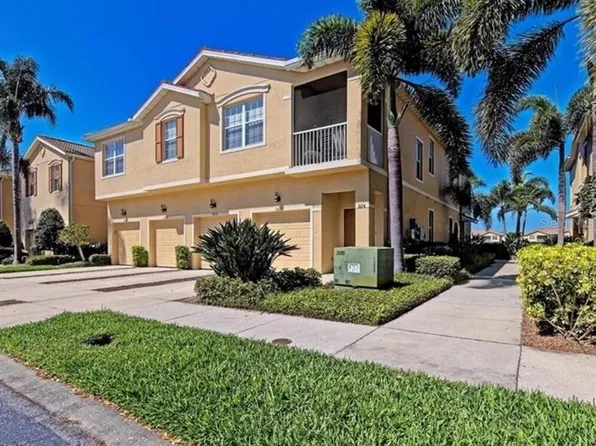 3672 Parkridge Cir #27-106, Sarasota, FL 34243