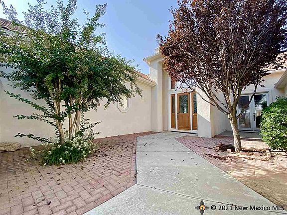 4th image of 605 Oakwood Pl