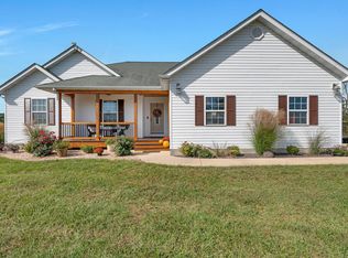16 Erin Dr, Cuba, MO 65453