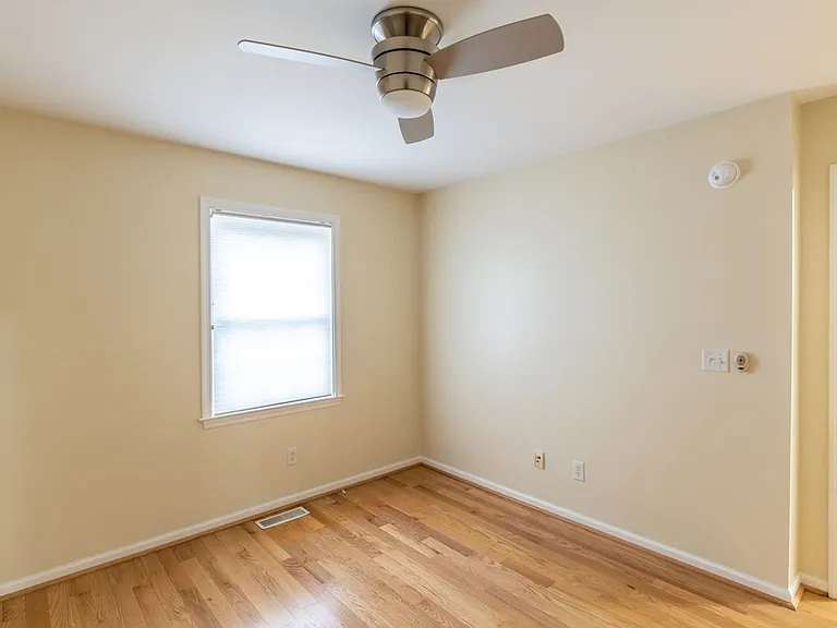 158 Burnet St — Photo 29