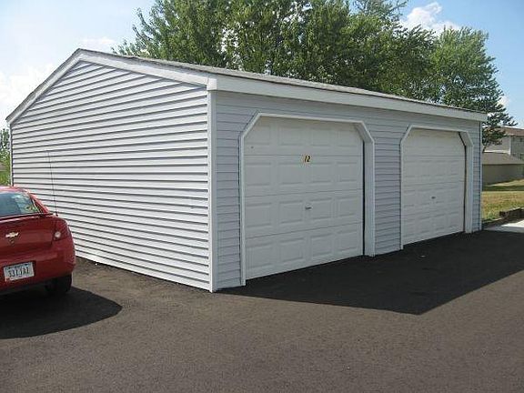 garages available