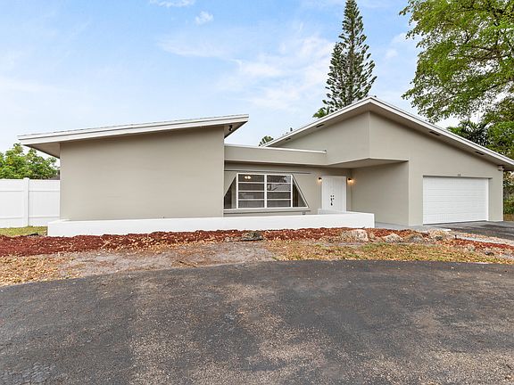 2nd image of 7831 NW 10th Street