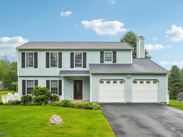 7 Michael Ct, Green Twp., NJ 07860