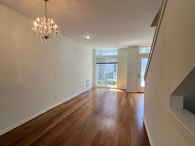 15212 NE 81st Way — Photo 11