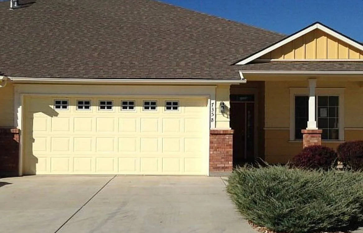 3 bed, 1627 sqft, $2,500 — Photo 1