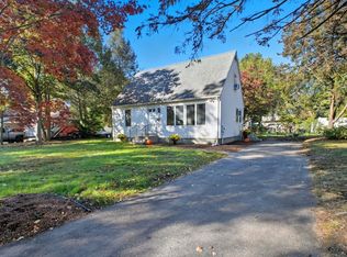 28 Collingwood Rd, Springfield, MA 01119