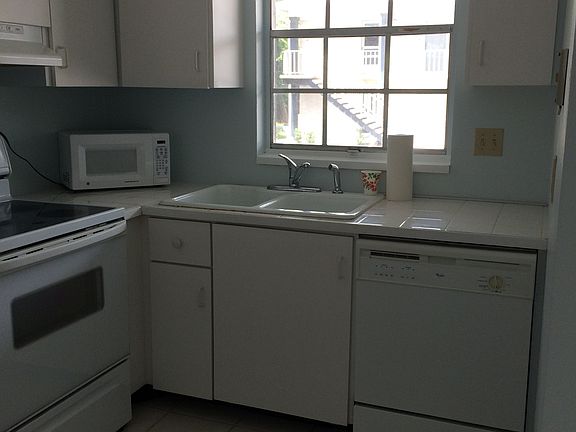 2nd image of 1250 Denning Dr #216