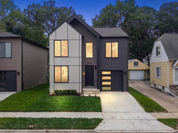 3131 Grayson St