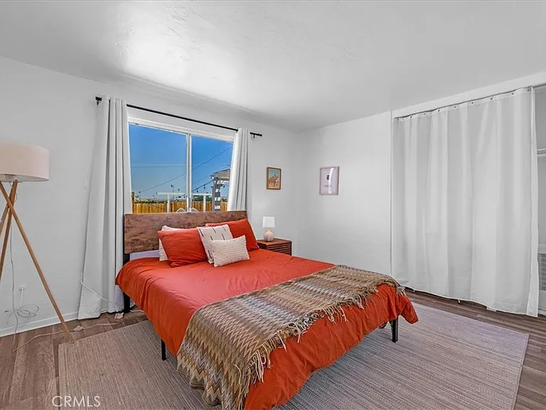 5749 Halsey Ave — Photo 24