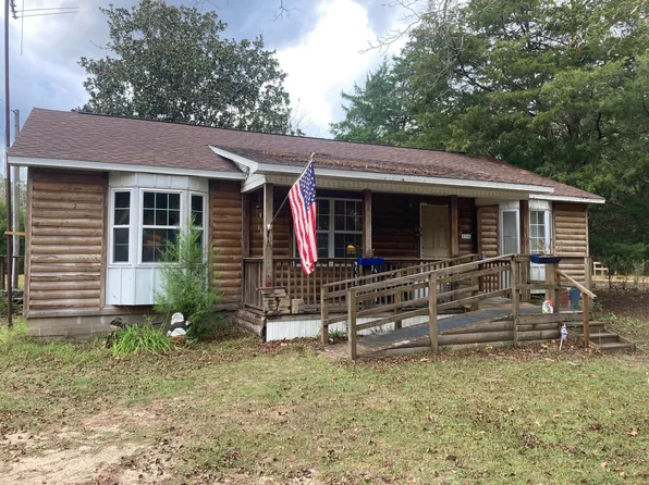 8308 Stokes Rd, Laurel Hill, FL 32567