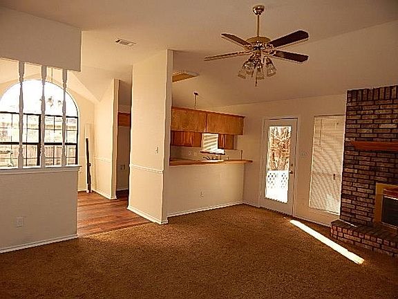 4th image of 103 Catie Ln