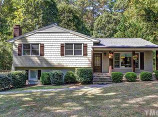 5211 Collingswood Dr, Raleigh, NC 27609