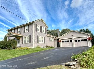 406 Caverns Rd, Howes Cave, NY 12092