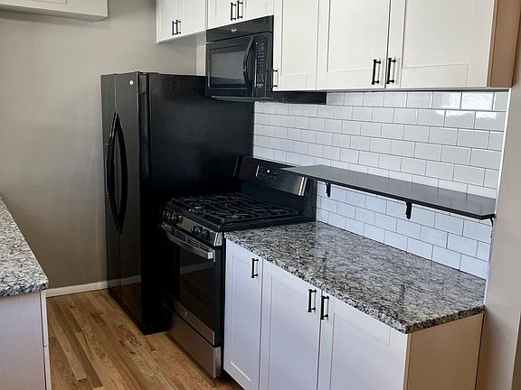2nd image of 2782 Allegheny Ave