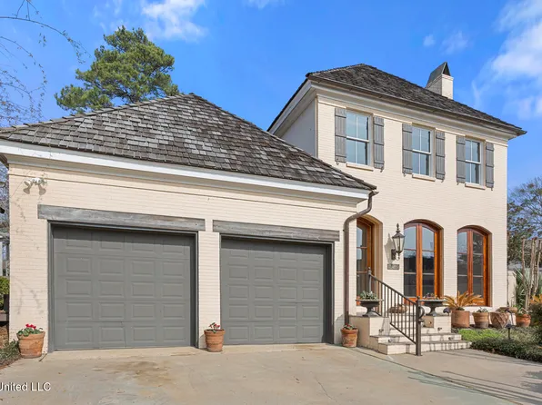 124 Dumaine Pl, Madison, MS 39110