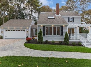 8 Waterside Dr, Barnstable, MA 02630