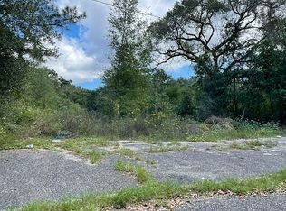 7660 Aaron Dr, Pensacola, FL 32534