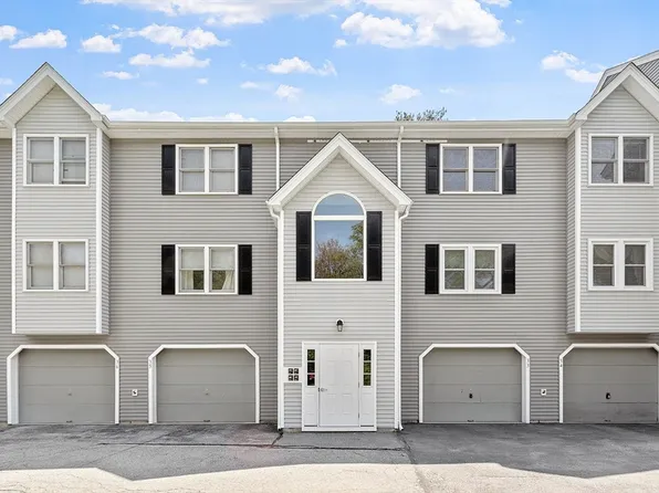 124 Tennis Plaza Rd Unit 34, Dracut, MA 01826
