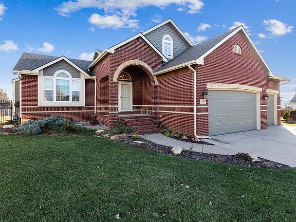 2nd image of 2718 E Bristol Ct