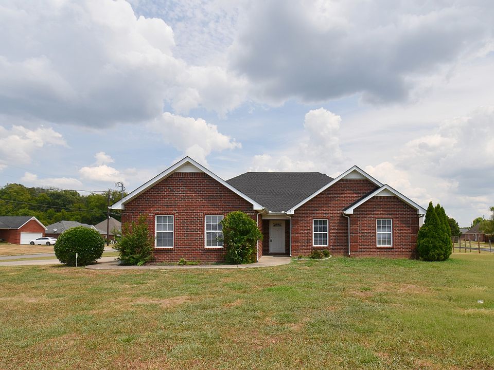 1st image of 8004 Wicker Dr