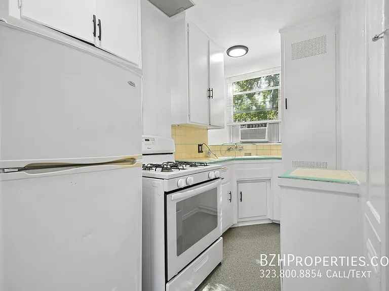 4010 Los Feliz Blvd #16 — Photo 5