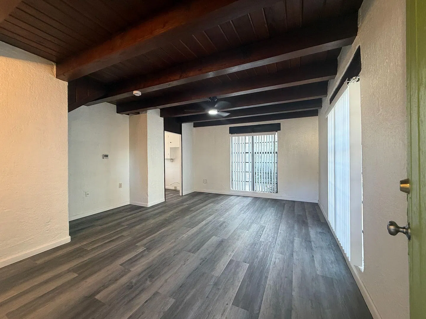 3642 - Cretan Holdings LLC — Photo 2
