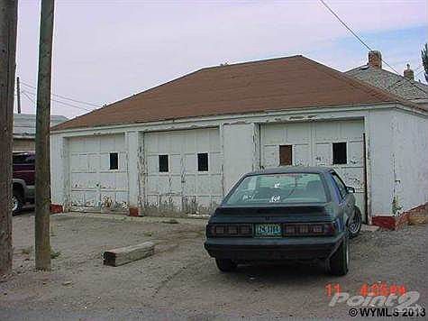 4th image of 1034 Lyle Ave