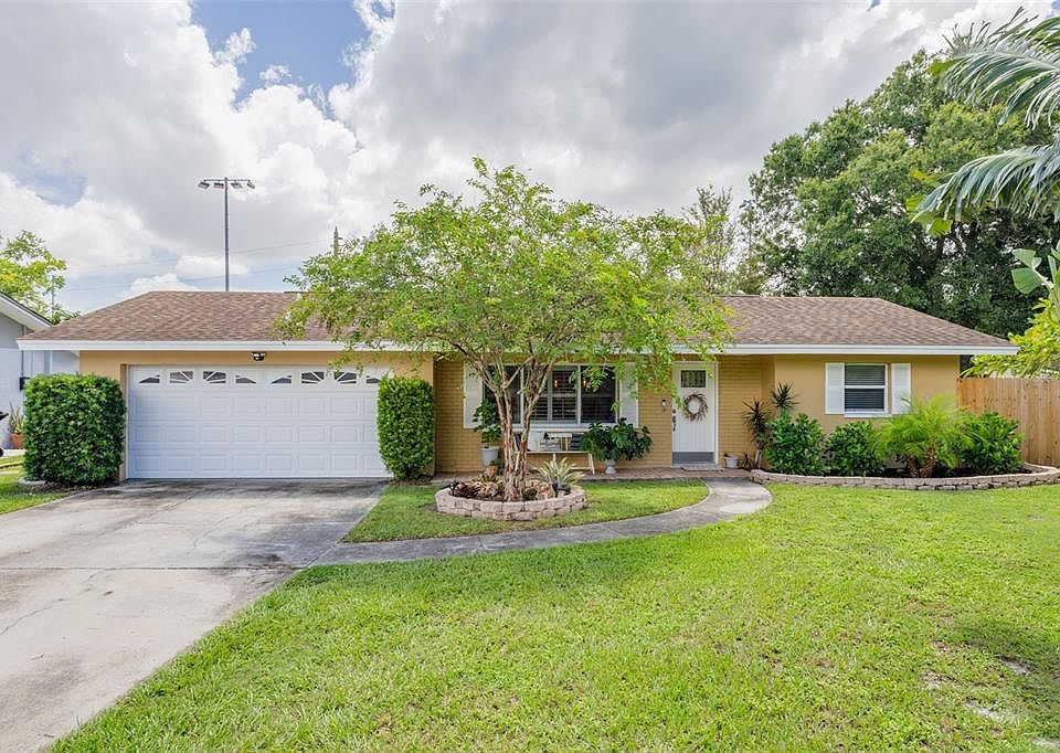 1st image of 2419 BRENTWOOD DRIVE