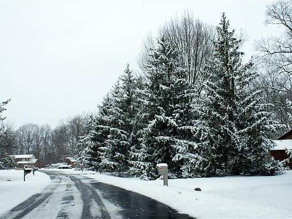 2nd image of 6614 Windmill Dr