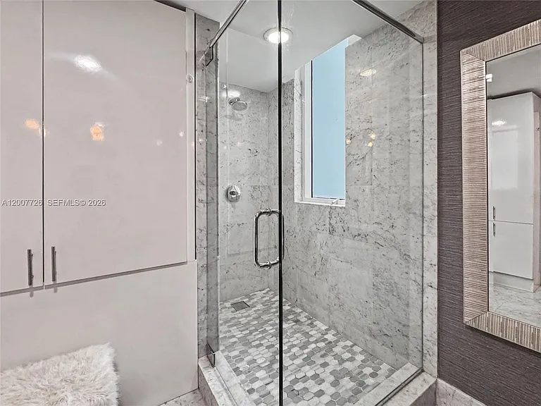 253 NE 2nd St #1003 — Photo 19