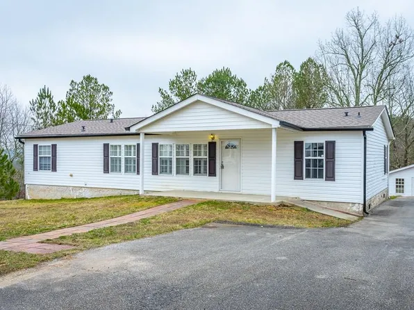 54 Quarter Horse Ln, Tunnel Hill, GA 30755