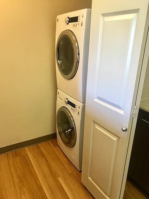1st image of 13708 NE 10th St #Bb305
