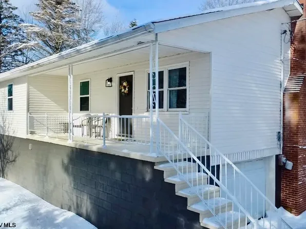 777 Nicholson Loop, Morgantown, WV 26508